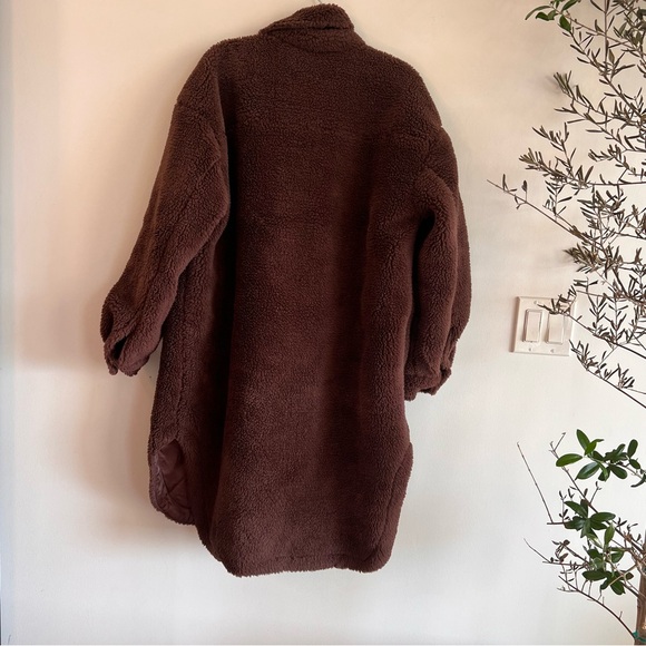 GAP Long Teddy Coat Button Up - Size M - Picture 9 of 9